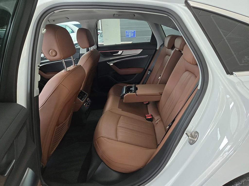 아우디 A6 A6 (C8) 40 TDI 이미지 6