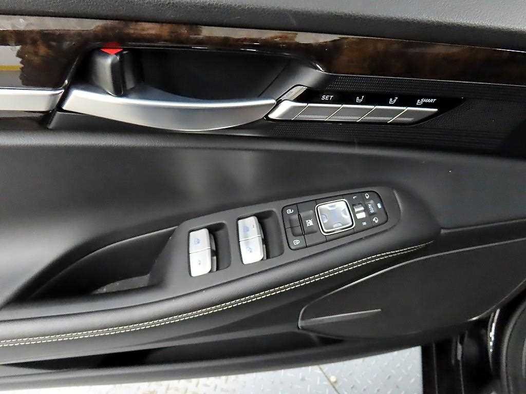 제네시스 G90 3.8 GDI AWD 럭셔리 이미지 11
