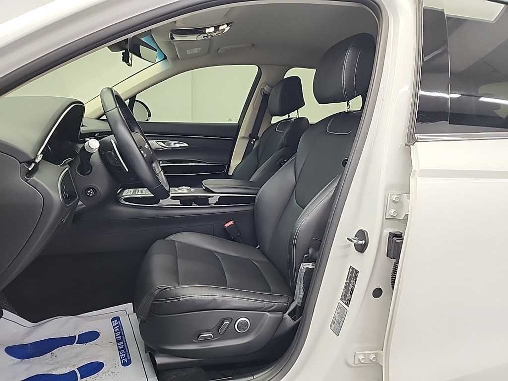 제네시스 GV70 2.2 디젤 AWD 이미지 11