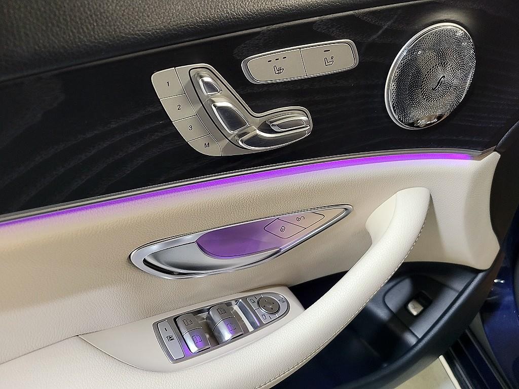 벤츠 E 클래스 E-클래스 W213 E220d 아방가르드 이미지 13