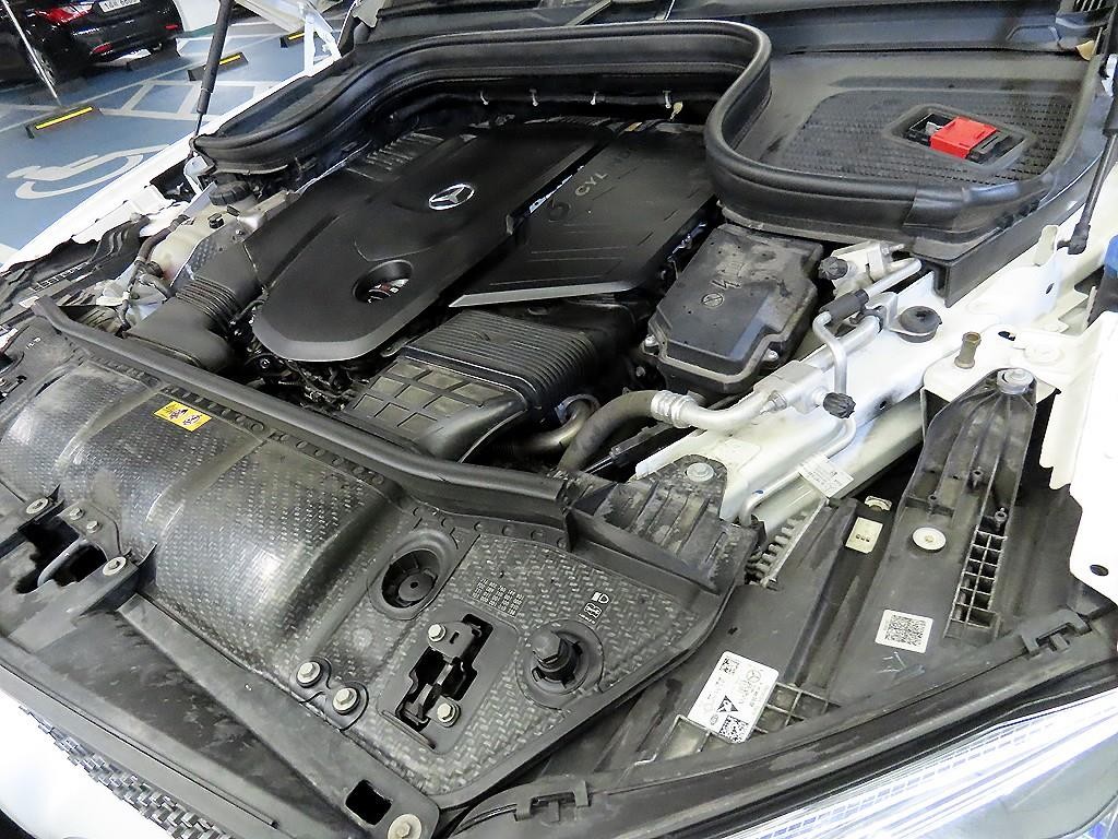 벤츠 GLE 클래스 GLE 클래스 W167 GLE 400d 4MATIC 쿠페 이미지 19