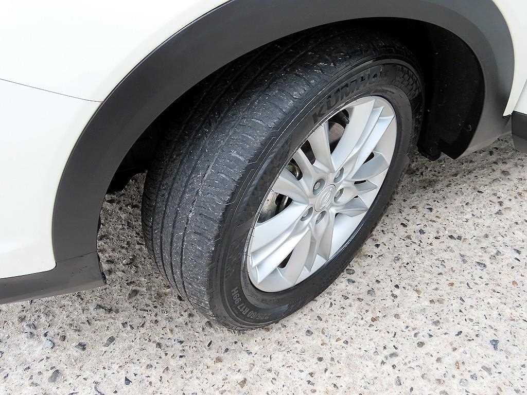 KG모빌리티(쌍용) 코란도 뷰티풀코란도 2WD 가솔린 1.5 C5 이미지 20