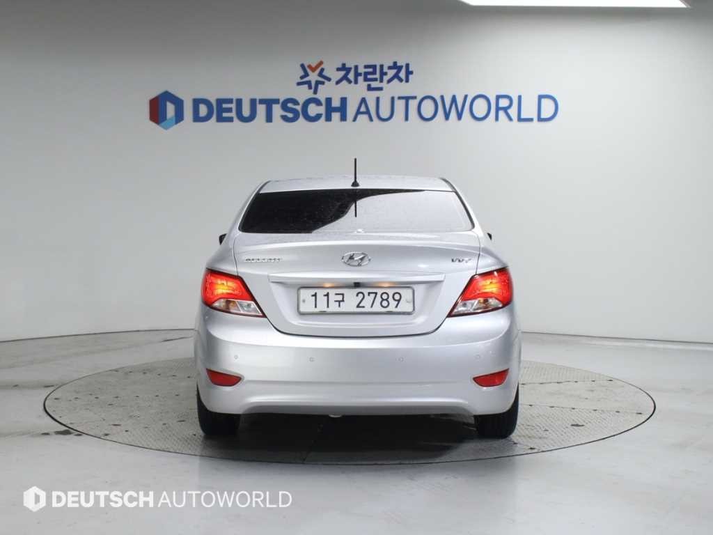 현대 엑센트 엑센트신형 1.4VVT 스마트 이미지 4