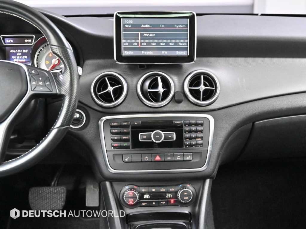 벤츠 CLA 클래스 CLA클래스 CLA 200 CDI 이미지 14