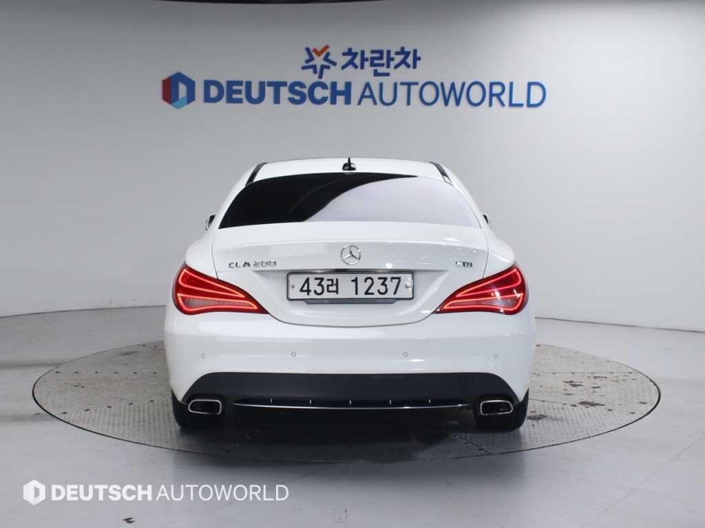 벤츠 CLA 클래스 CLA클래스 CLA 200 CDI 이미지 4
