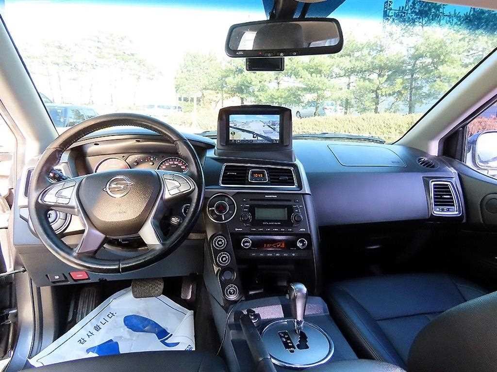 KG모빌리티(쌍용) 코란도 코란도스포츠 디젤 4WD CX7 이미지 7