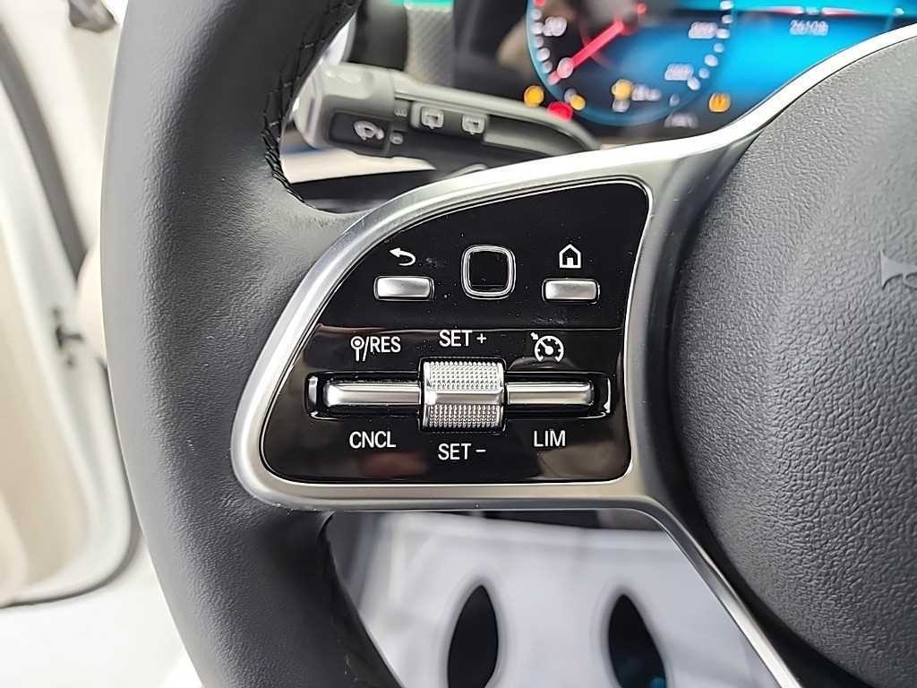 벤츠 A 클래스 A클래스 W177 A220 해치백 이미지 17