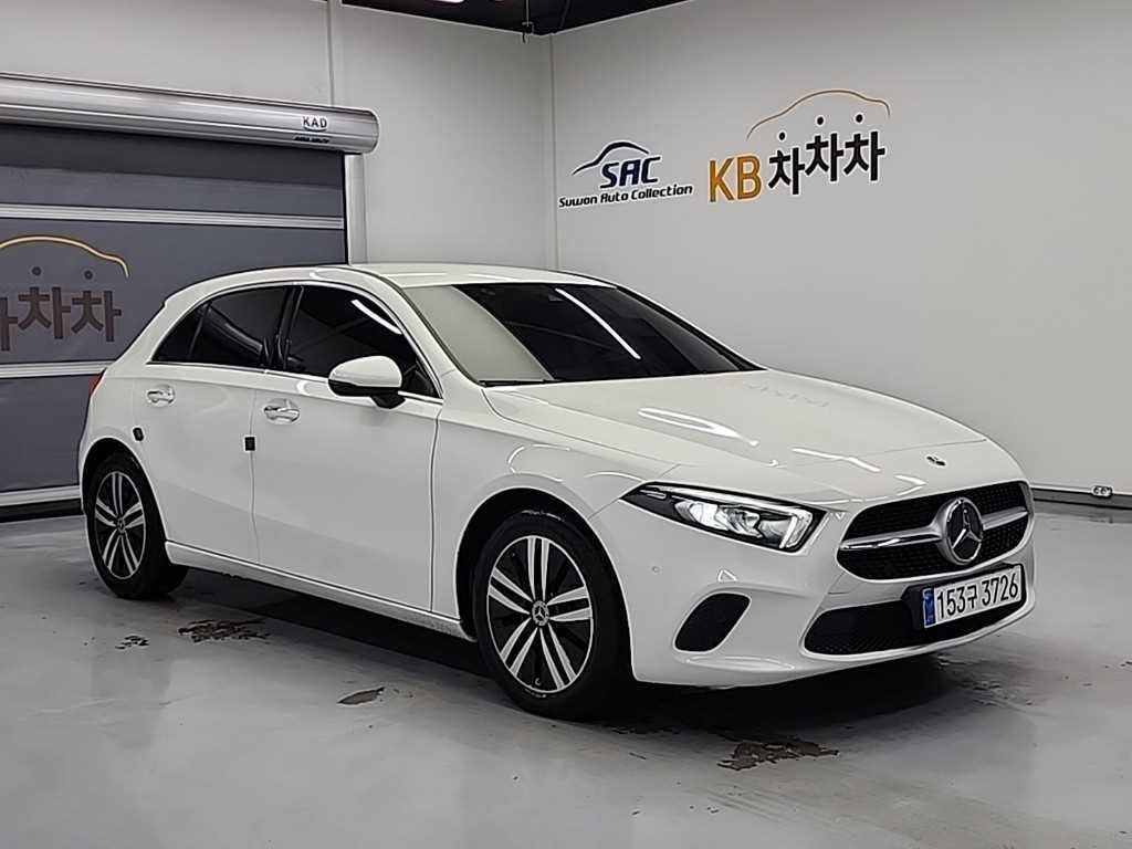 벤츠 A 클래스 A클래스 W177 A220 해치백 이미지 5
