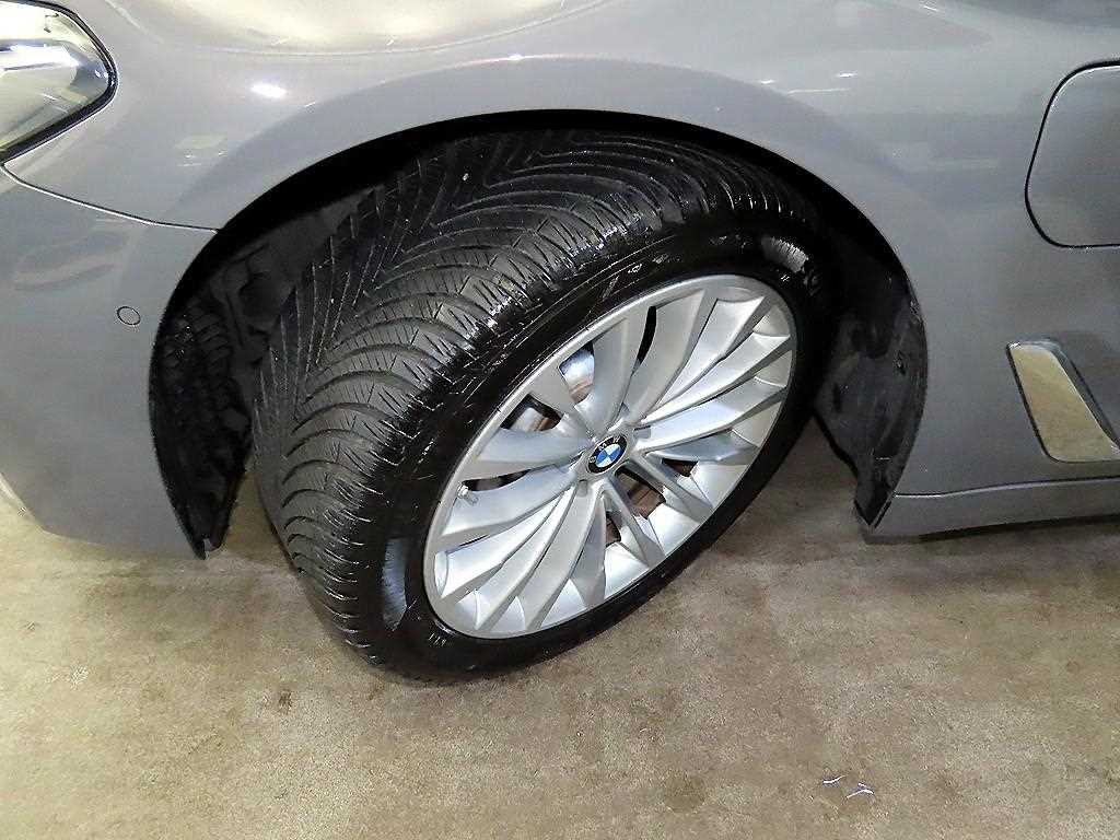 BMW 5시리즈 5시리즈 (G30) 530e 럭셔리 이미지 20