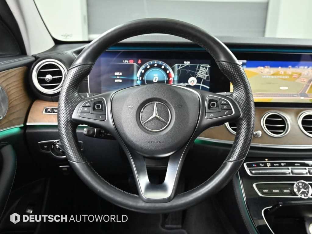 벤츠 E 클래스 E-클래스 W213 E300 익스클루시브 이미지 13