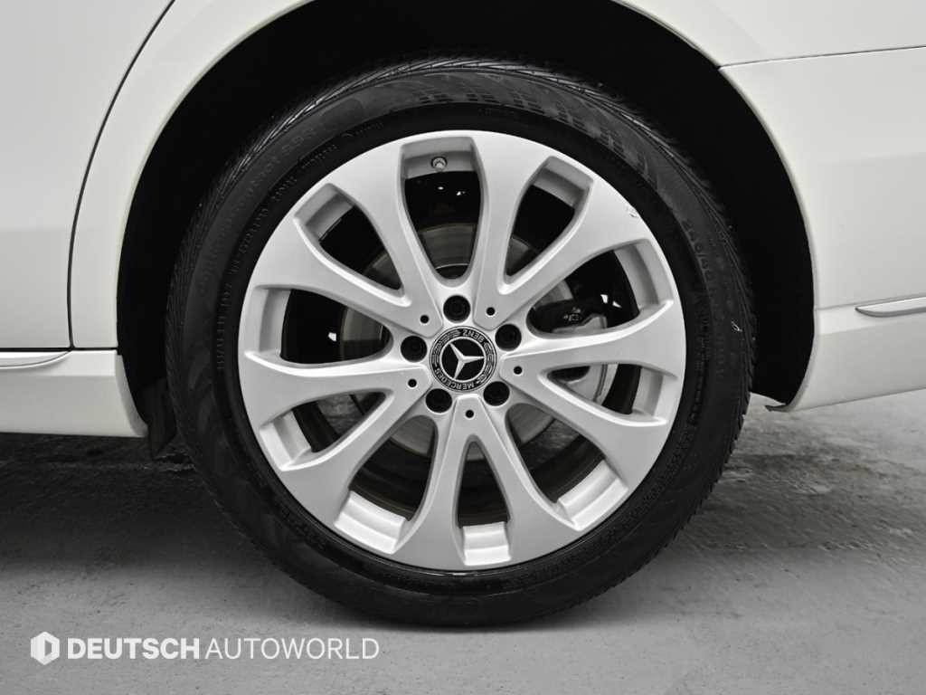 벤츠 E 클래스 E-클래스 W213 E300 익스클루시브 이미지 5