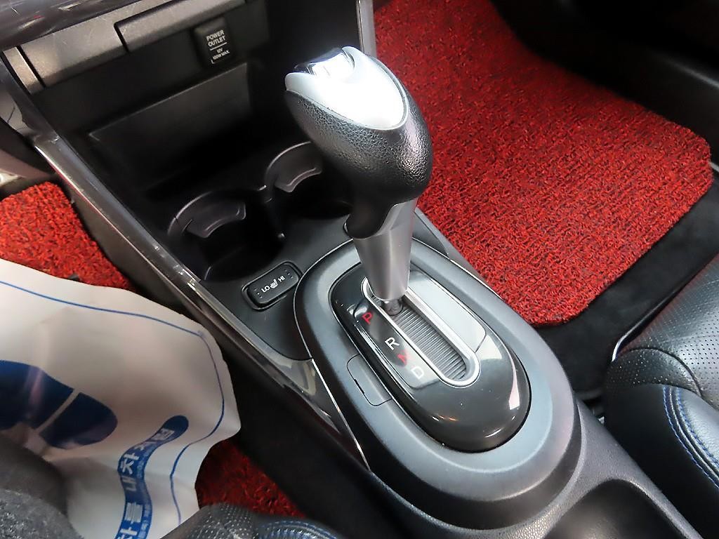 혼다 CR-Z 1.5 이미지 10