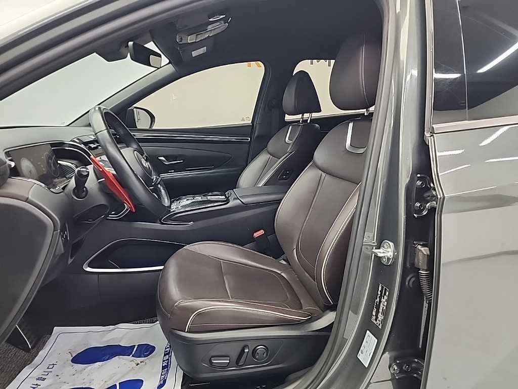 현대 투싼 투싼 (NX4) 가솔린 1.6 터보 4WD 인스퍼레이션 이미지 11