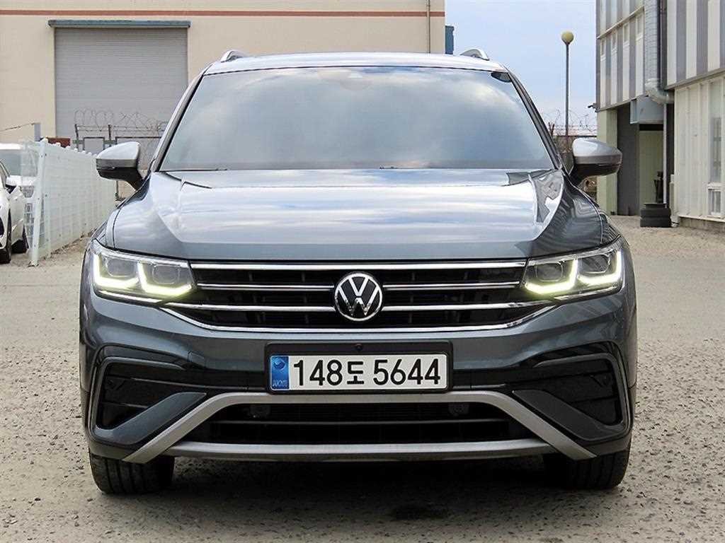 폭스바겐 티구안 티구안 올스페이스 2.0 TSI 프레스티지 이미지 1