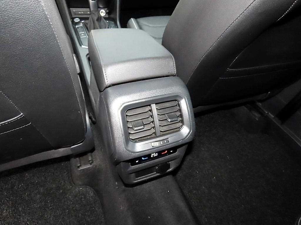 폭스바겐 티구안 티구안 올스페이스 2.0 TSI 프레스티지 이미지 15