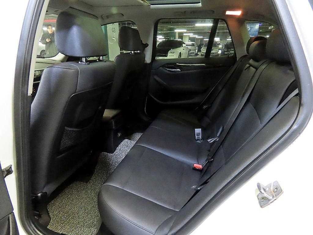 BMW X1 X1 (E84) xDrive 20d 4WD 이미지 7