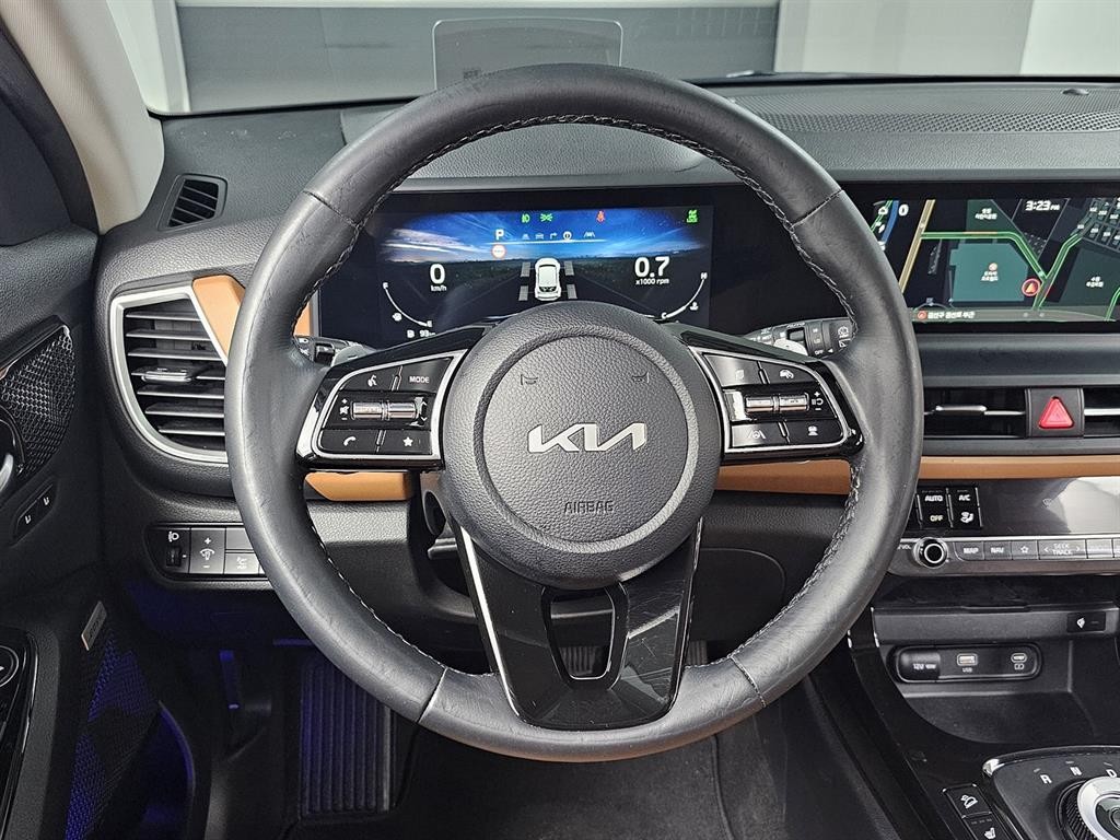 기아 셀토스 더 뉴 셀토스 가솔린 1.6 터보 4WD 시그니처 이미지 13