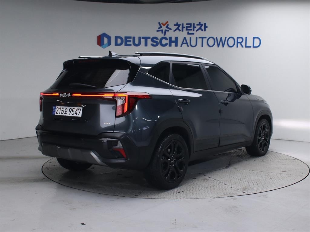 기아 셀토스 더 뉴 셀토스 가솔린 1.6 터보 4WD 시그니처 이미지 2