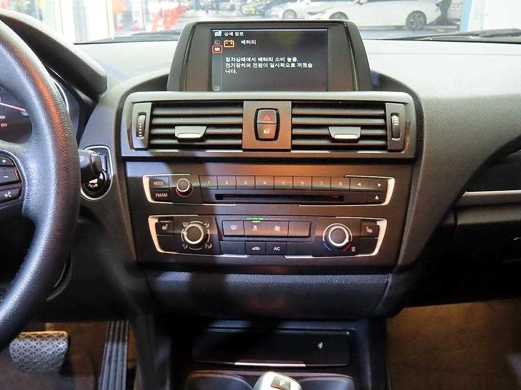 BMW 1시리즈 1시리즈 (F20) 118d 어반 팩 1 이미지 11