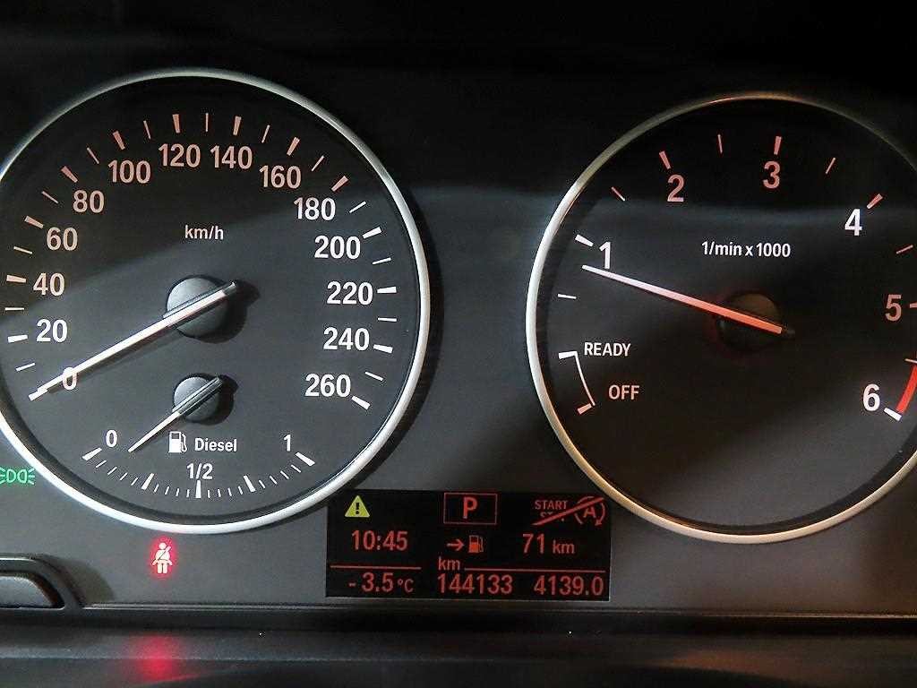 BMW 1시리즈 1시리즈 (F20) 118d 어반 팩 1 이미지 9