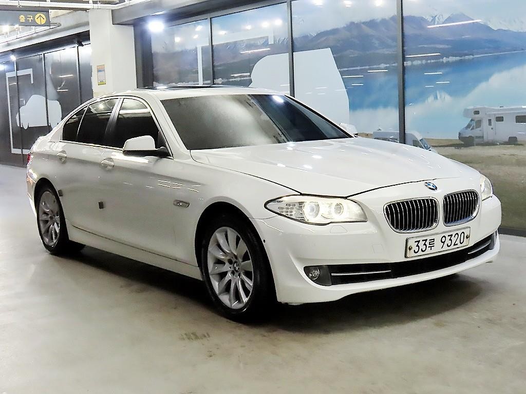 BMW 5시리즈 5시리즈 (F10) 528i 이미지 1