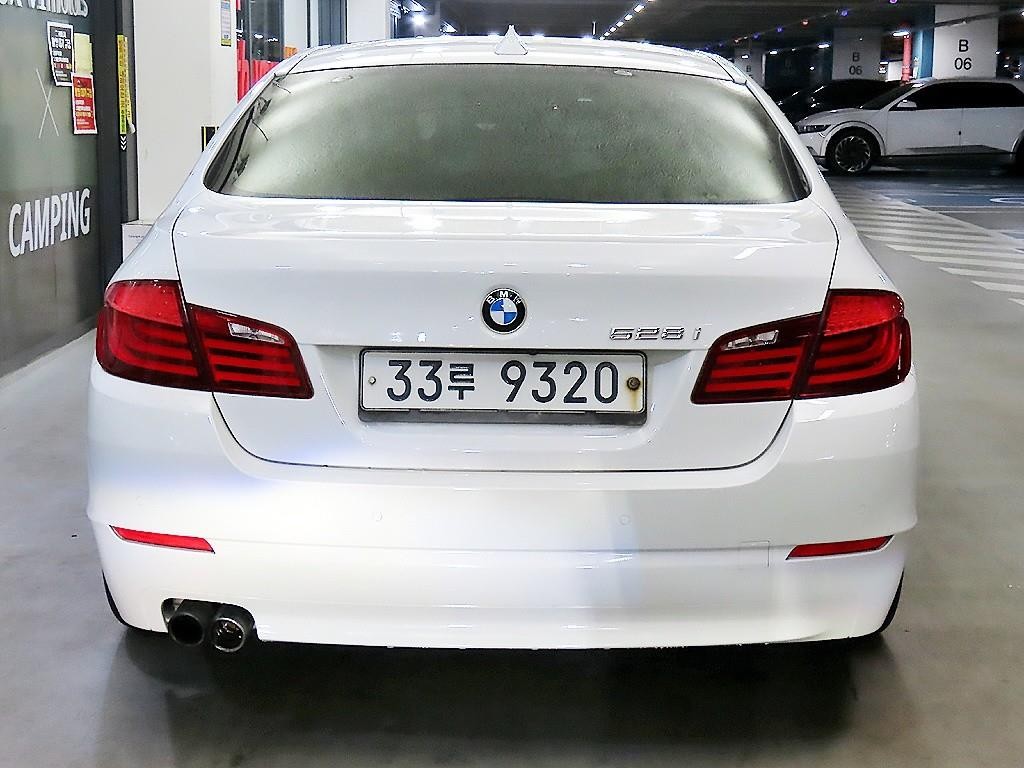 BMW 5시리즈 5시리즈 (F10) 528i 이미지 5