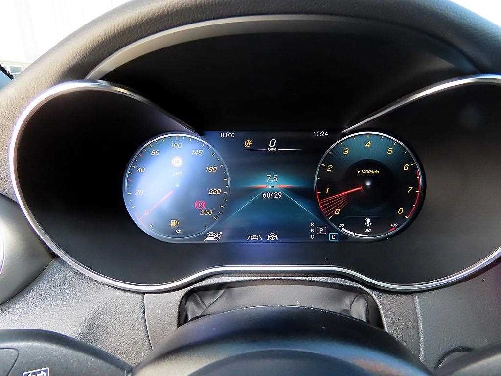 벤츠 C 클래스 C클래스 W205 C200 카브리올레 이미지 9