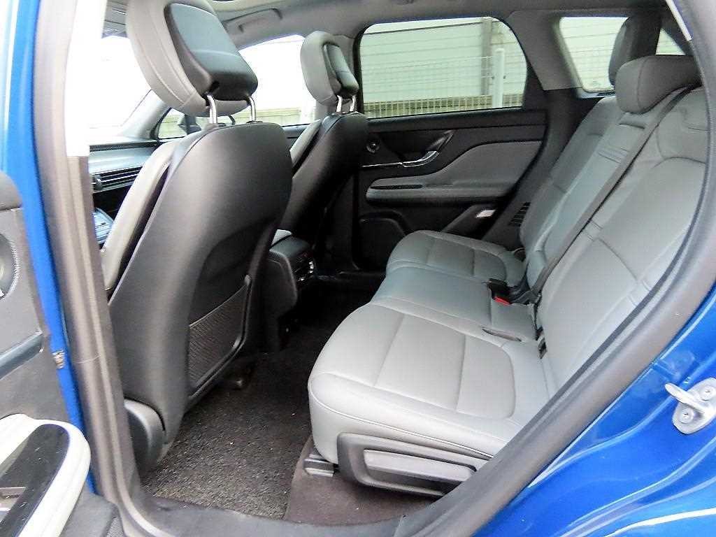 링컨 코세어 2.0 리저브 AWD 이미지 6