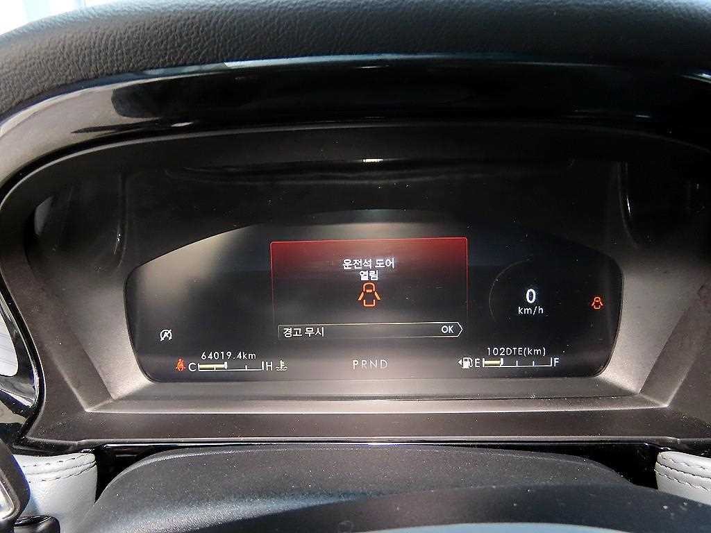 링컨 코세어 2.0 리저브 AWD 이미지 9