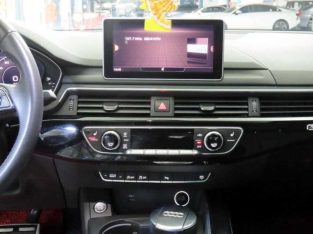아우디 A5 A5 (F5) 45 TFSI 콰트로 프리미엄 스포트백 이미지 11