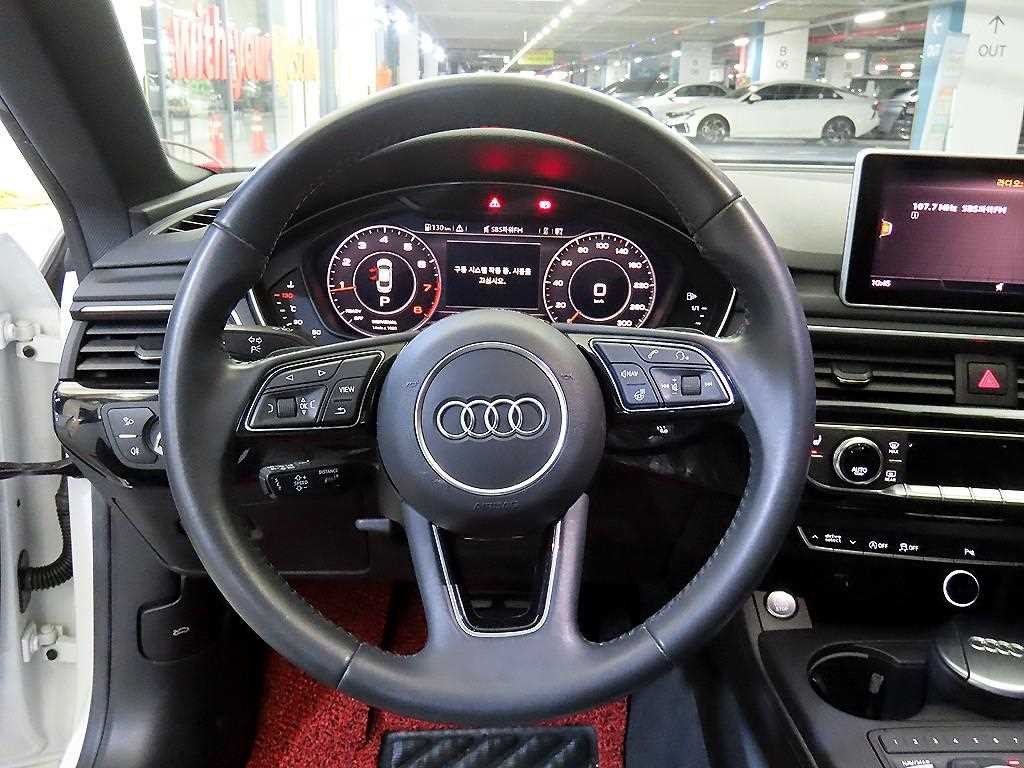 아우디 A5 A5 (F5) 45 TFSI 콰트로 프리미엄 스포트백 이미지 8