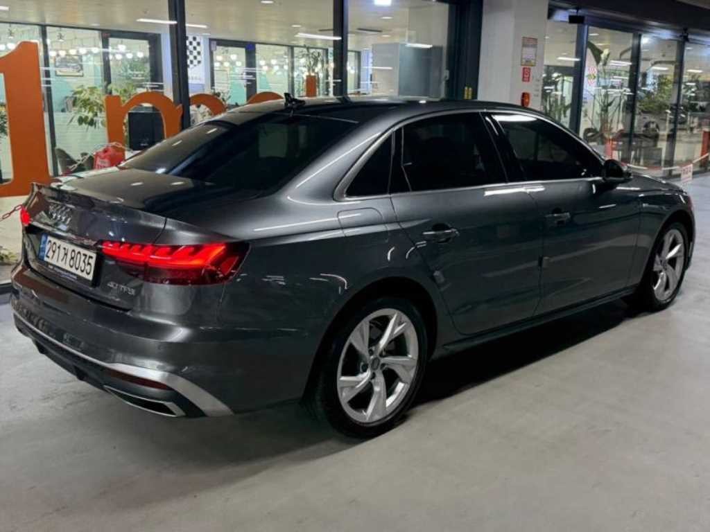 아우디 A4 A4 (B9) 40 TFSI 프리미엄 이미지 4