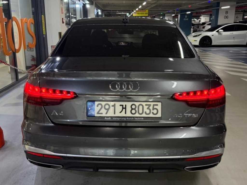 아우디 A4 A4 (B9) 40 TFSI 프리미엄 이미지 5