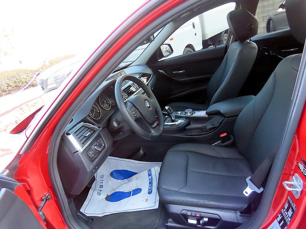 BMW 3시리즈 3시리즈 (F30) 320d 이미지 5