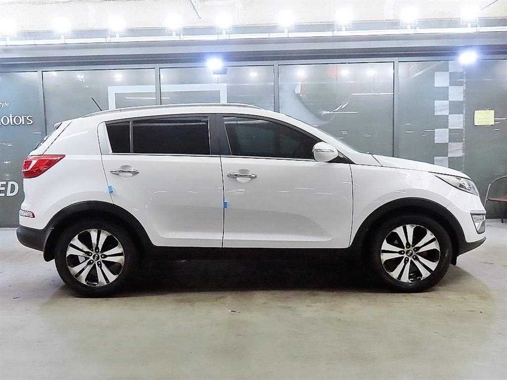 기아 스포티지 스포티지 R 2WD LIMITED 이미지 3