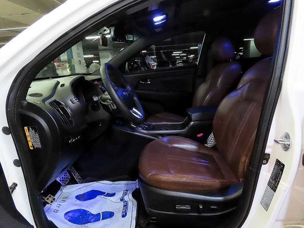 기아 스포티지 스포티지 R 2WD LIMITED 이미지 6
