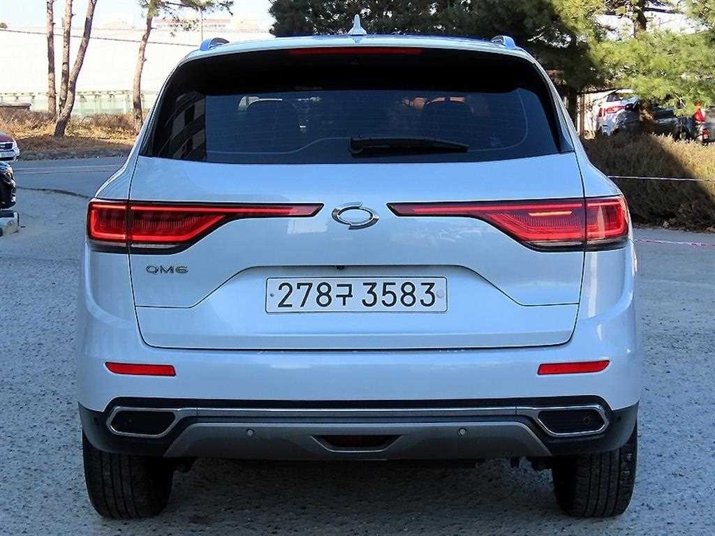 르노코리아(삼성) QM6 더뉴QM6 가솔린 2.0 GDe LE 시그니쳐 2WD 이미지 4