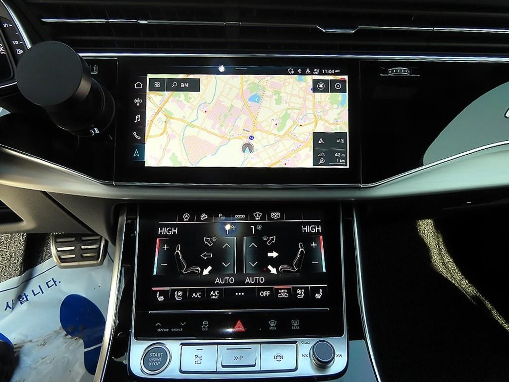 아우디 Q7 Q7 (4M) 55 TFSI 콰트로 프리미엄 이미지 12