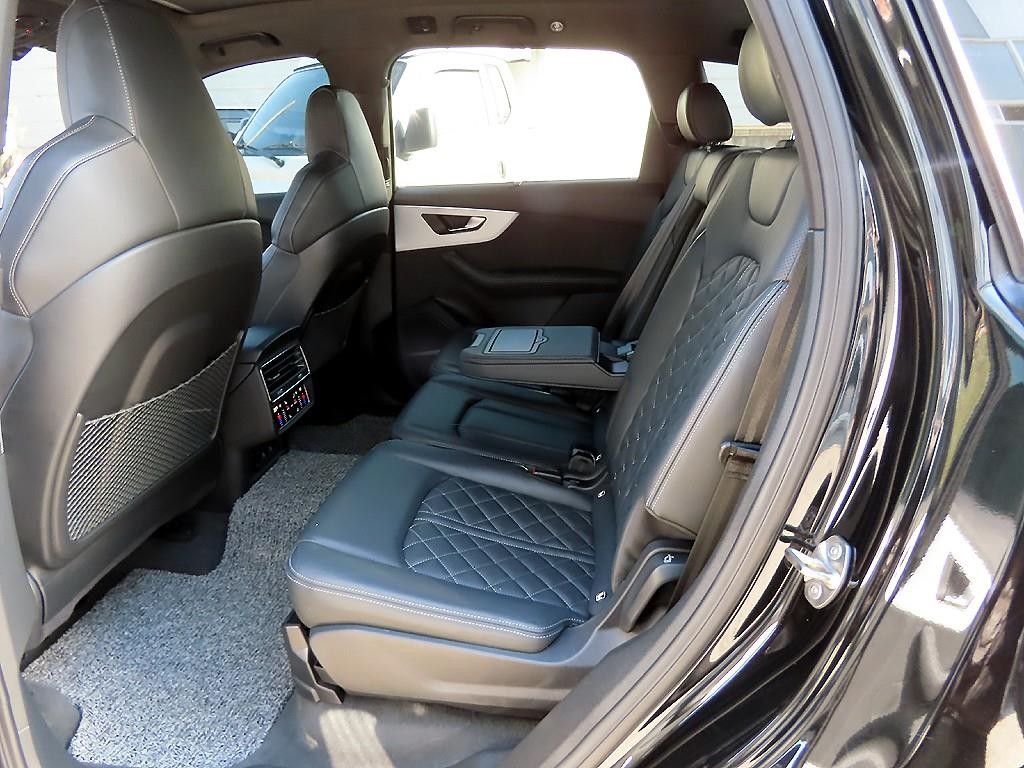 아우디 Q7 Q7 (4M) 55 TFSI 콰트로 프리미엄 이미지 6