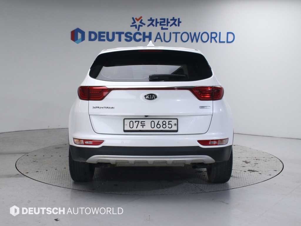 기아 스포티지 스포티지 4세대 (QL) 디젤 1.7 2WD 트렌디 이미지 4