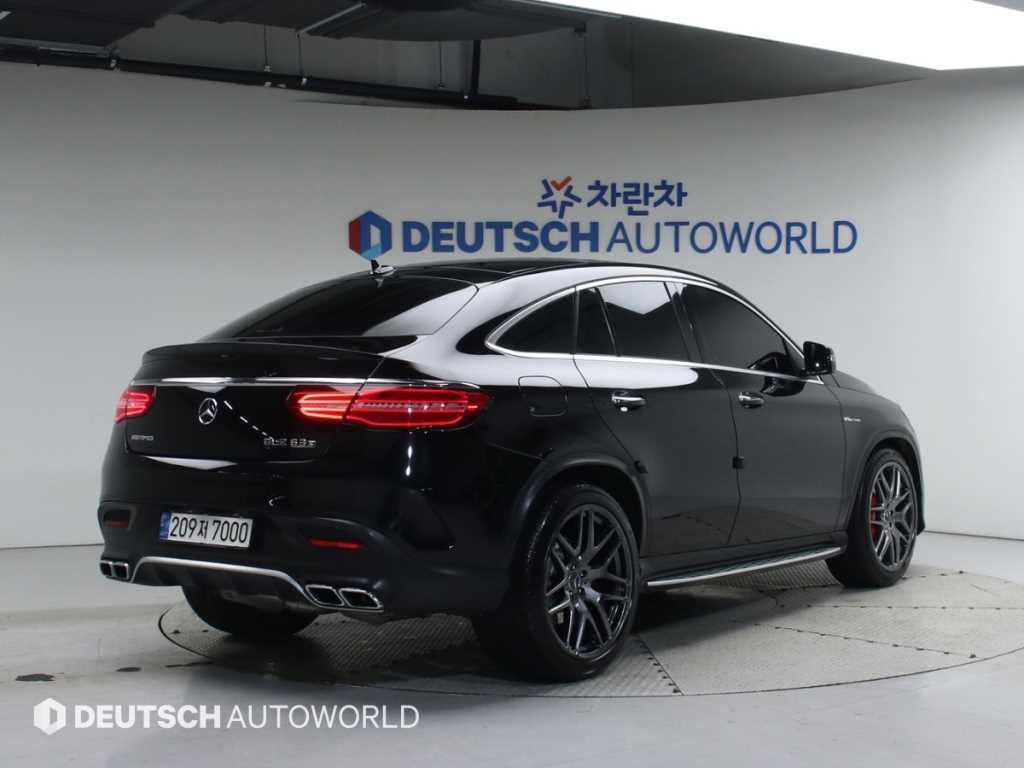 벤츠 GLE 클래스 GLE 클래스 W166 GLE 63 AMG S 4MATIC 쿠페 이미지 3