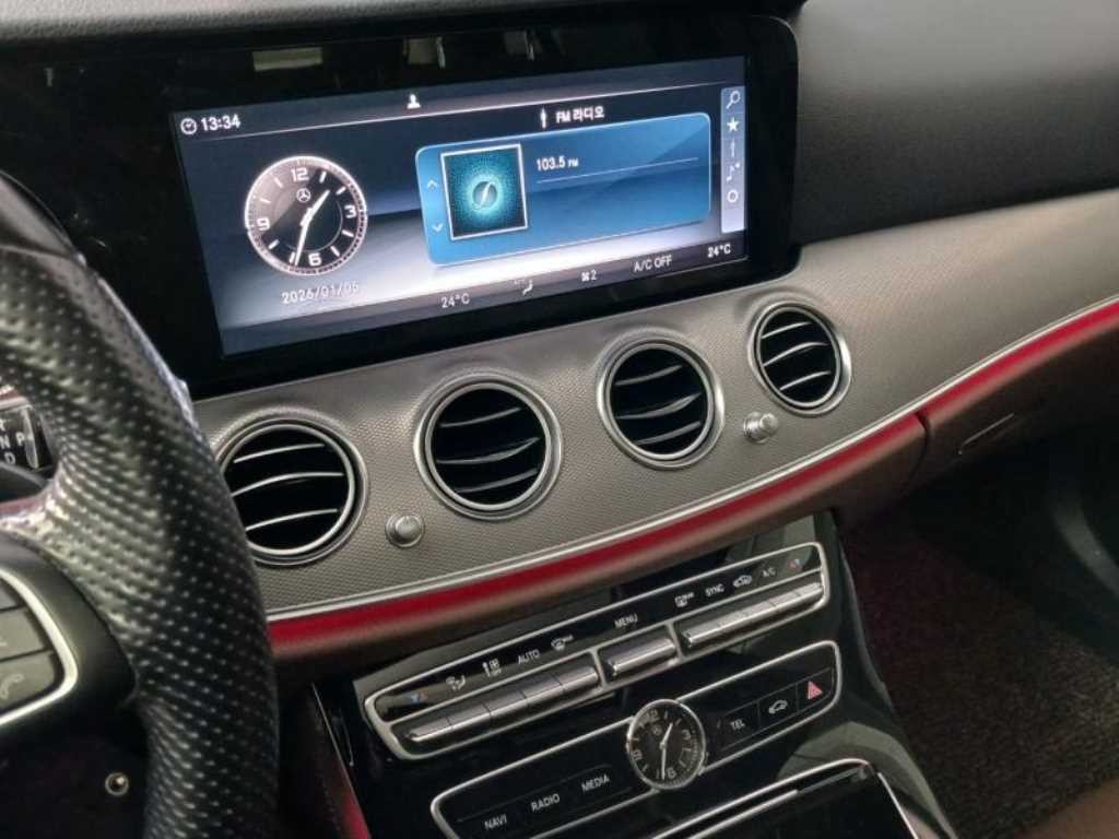 벤츠 E 클래스 E-클래스 W213 E200 아방가르드 이미지 13