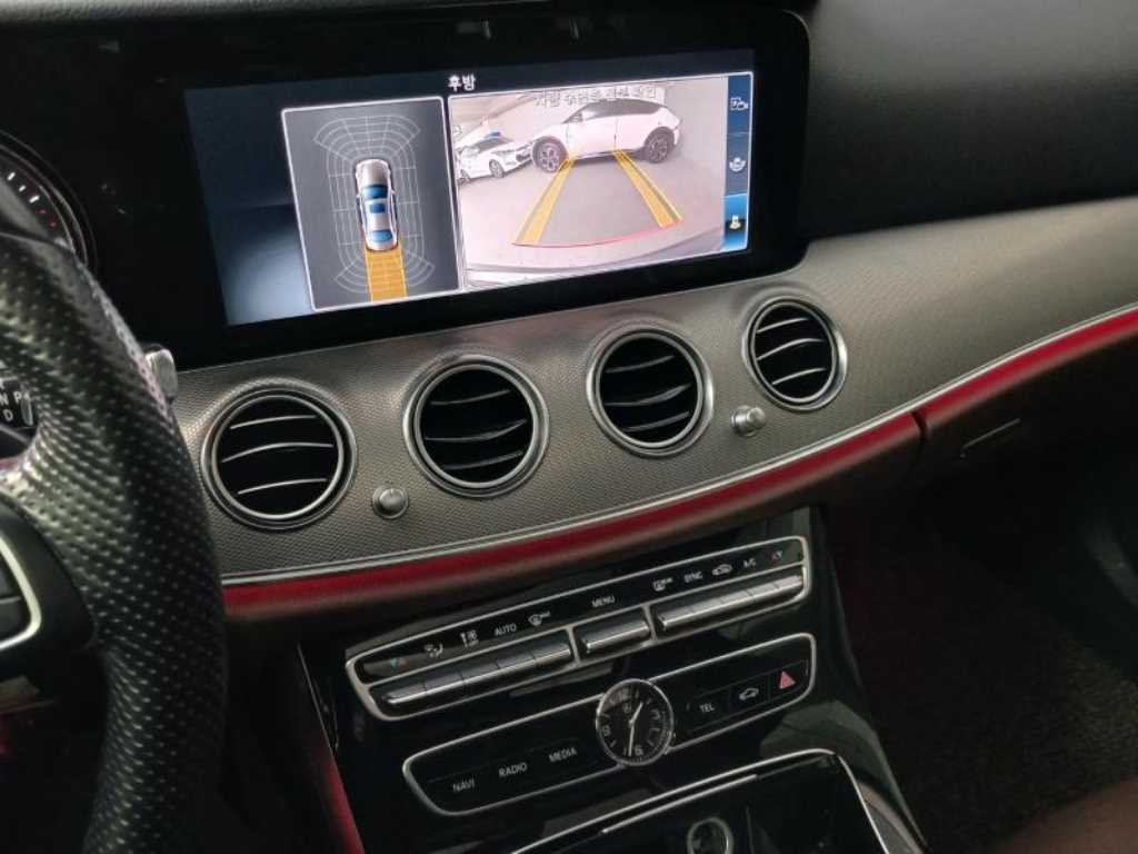 벤츠 E 클래스 E-클래스 W213 E200 아방가르드 이미지 14