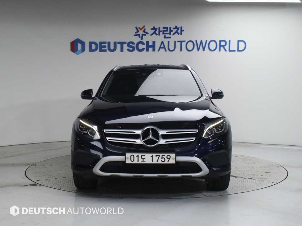 벤츠 GLC 클래스 GLC클래스 X253 GLC 350 e 4MATIC 이미지 3