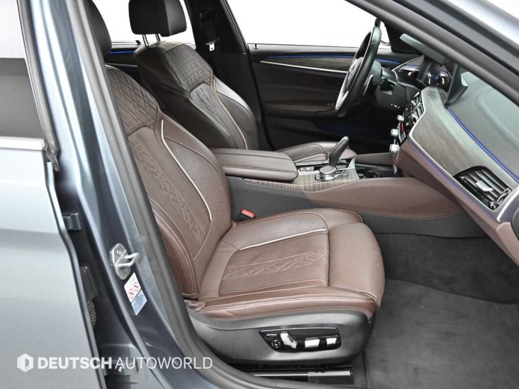 BMW 5시리즈 5시리즈 (G30) 530i xDrive M 스포츠 플러스 이미지 10