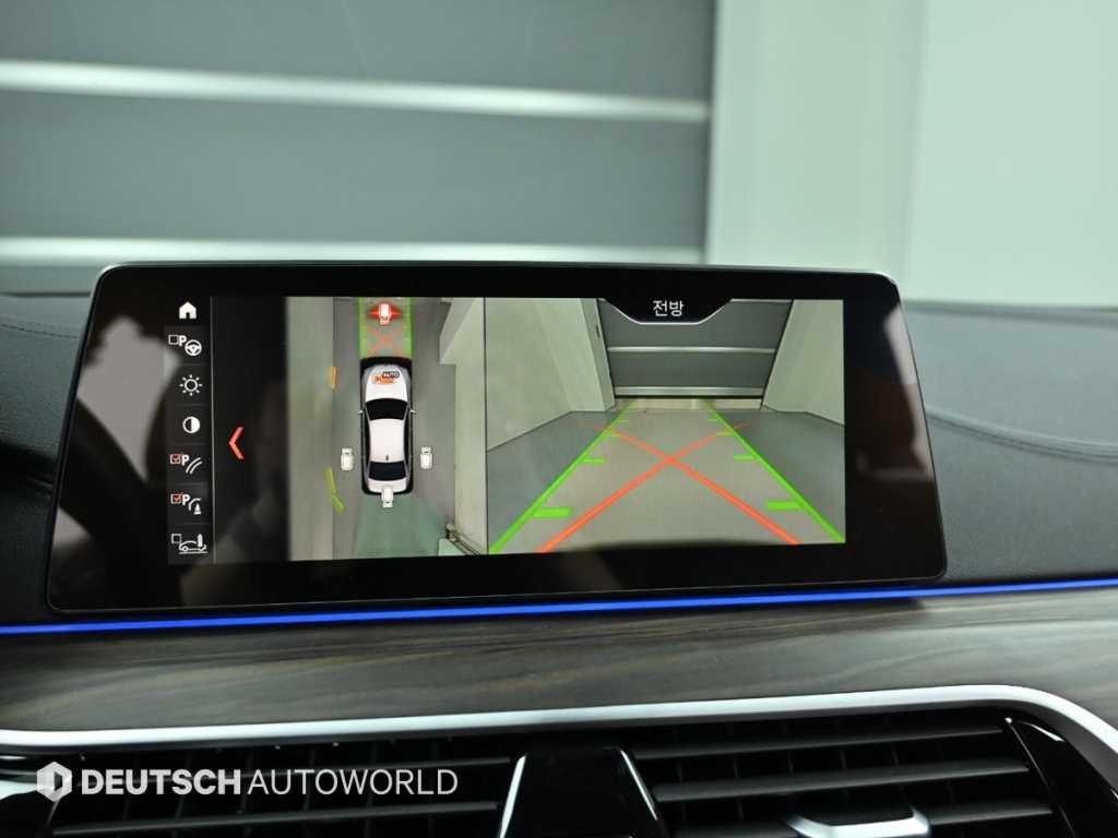 BMW 5시리즈 5시리즈 (G30) 530i xDrive M 스포츠 플러스 이미지 15