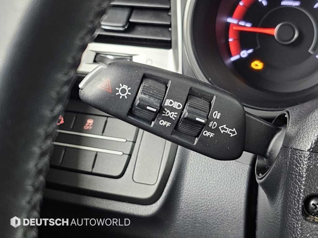 KG모빌리티(쌍용) 티볼리 디젤 2WD 1.6 VX 이미지 16