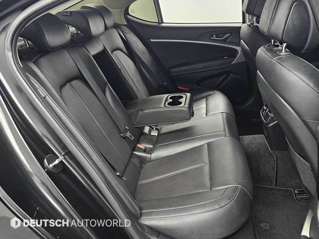 제네시스 G70 더 뉴 G70 가솔린 2.0T 4WD 기본형 이미지 12