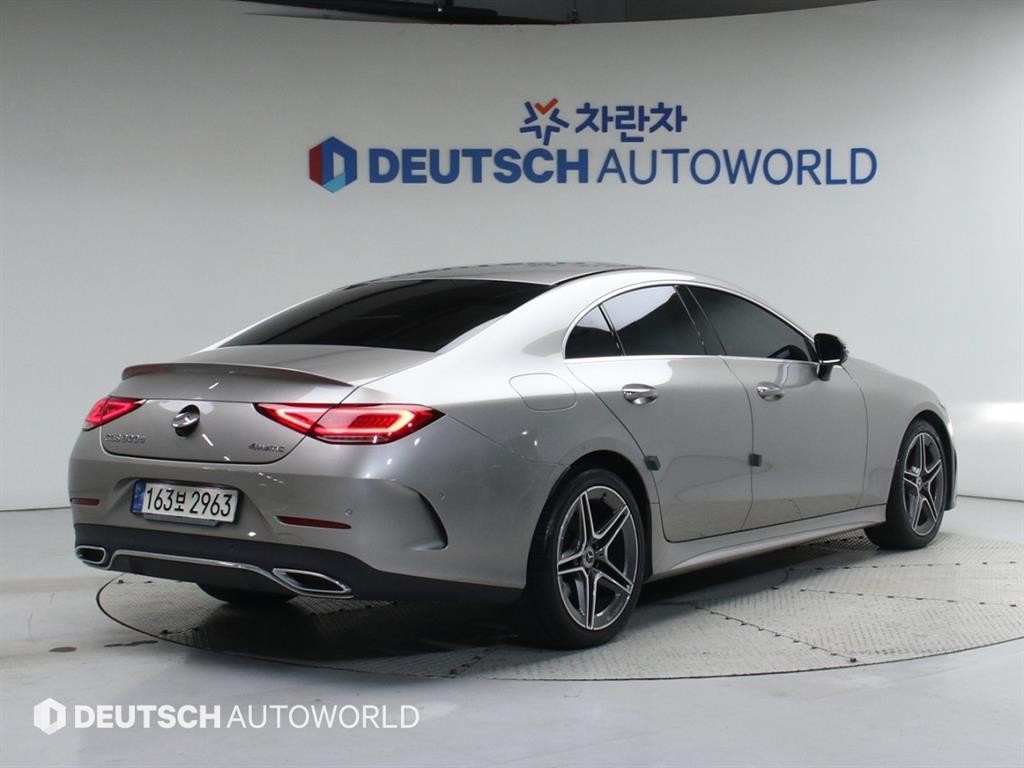 벤츠 CLS 클래스 CLS클래스 C257 CLS 300d 4MATIC 이미지 2