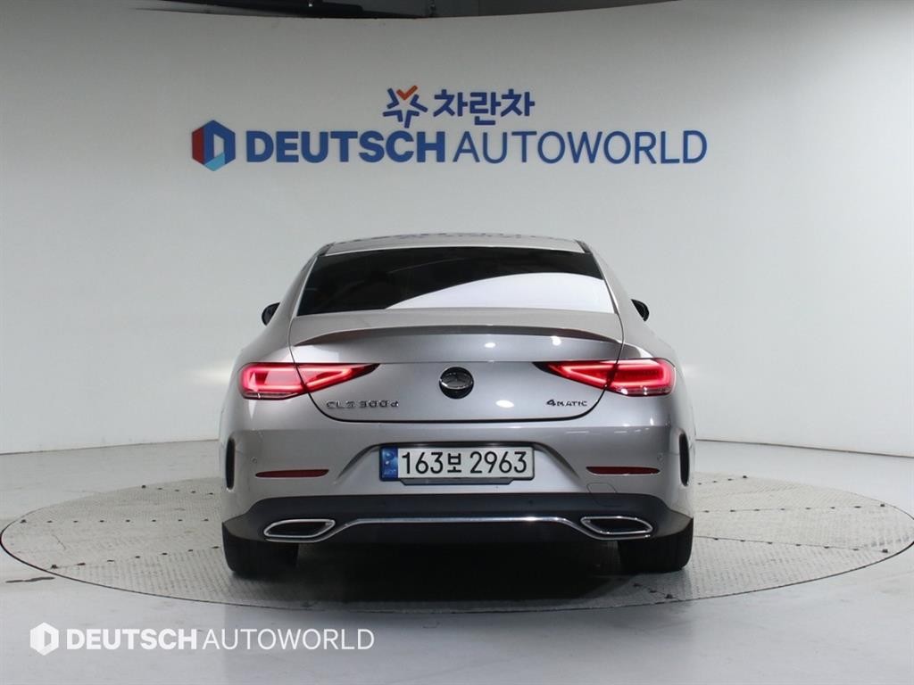 벤츠 CLS 클래스 CLS클래스 C257 CLS 300d 4MATIC 이미지 4